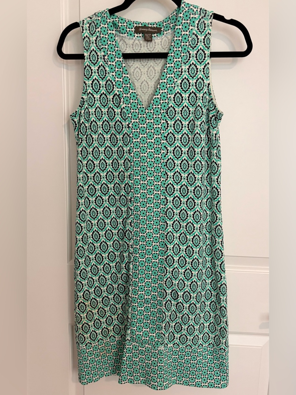 Tommy Bahama Mint Green Printed V-Neck Sleeveless Dress NWOT